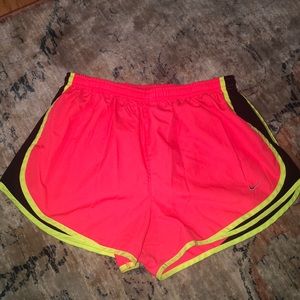 Nike dri-fit shorts size Large. Like new